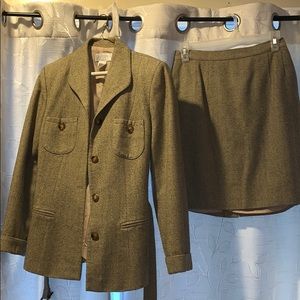 Women’s business suit